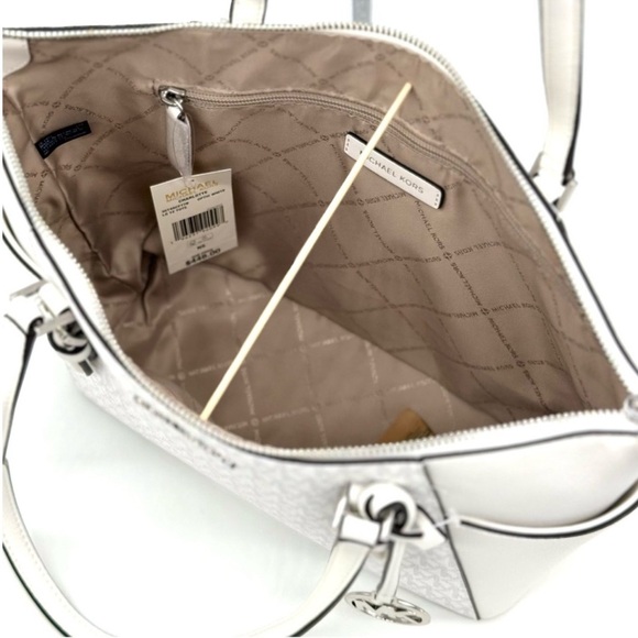 Michael Kors Large Charlotte Tote Bag Optic
White Leather - Picture 7 of 11
